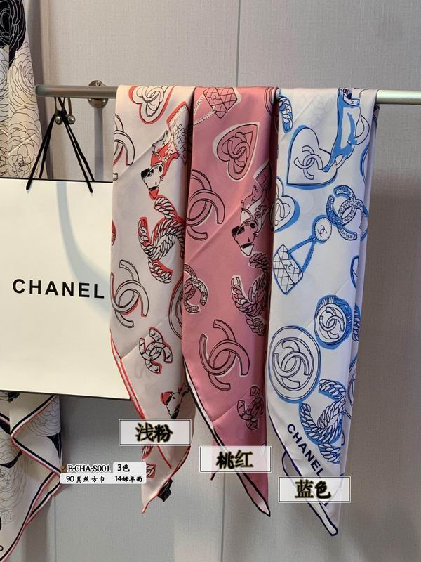Chanel silk scarf 90X90cm E26